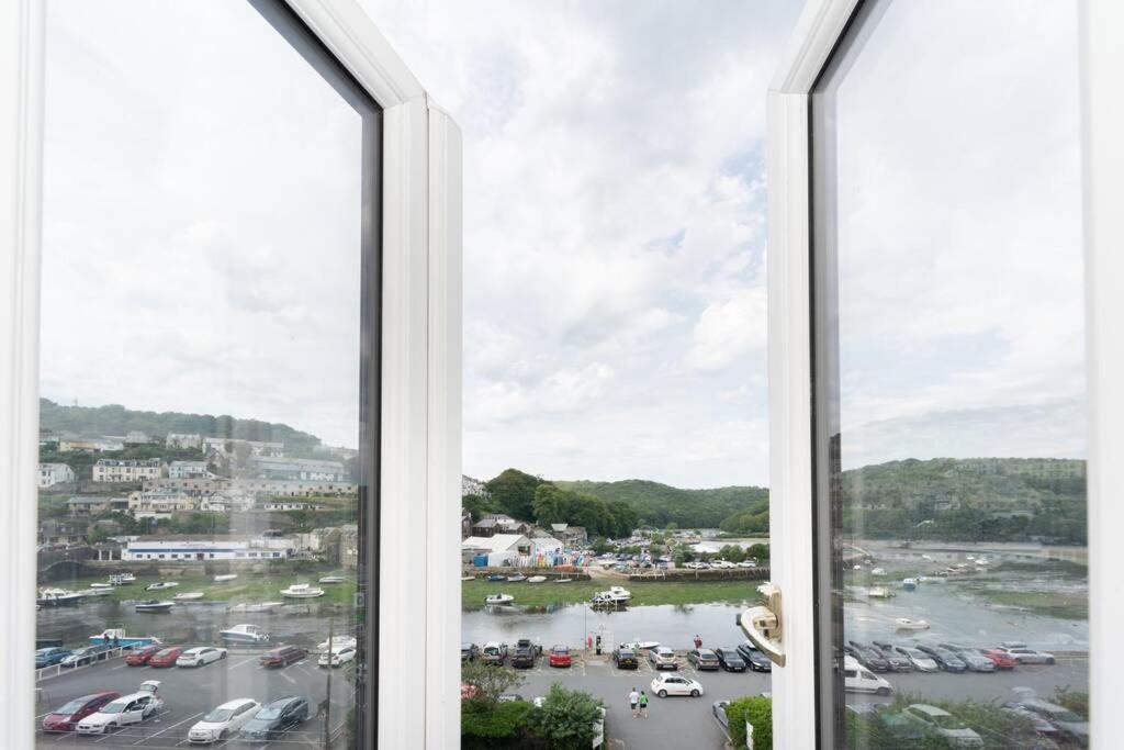 Holiday home View House: Modern Retreat With Pool Access Looe